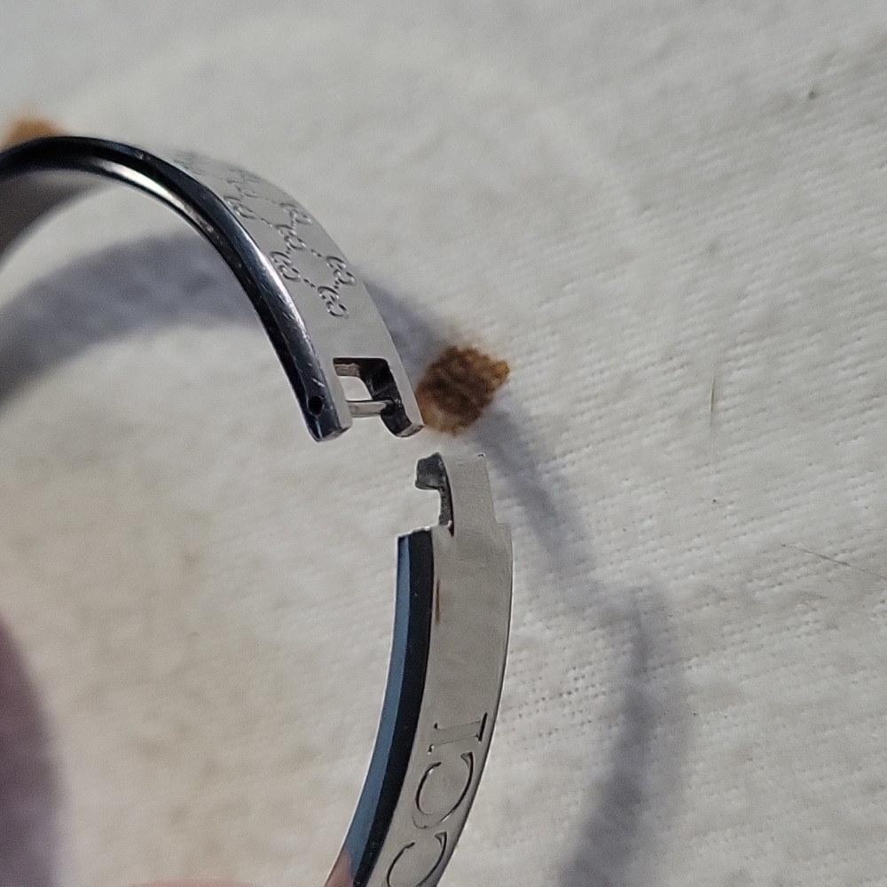 Bracelet - Picture 3 of 8
